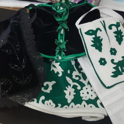 Conjunto regional verde